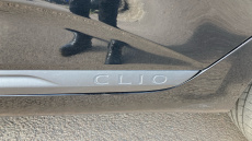 Renault Clio 1.0 TCe 90 Evolution 5dr Petrol Hatchback